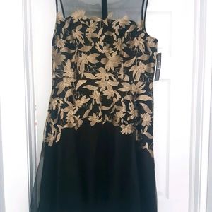 NWT Beautiful Dress SZ 16